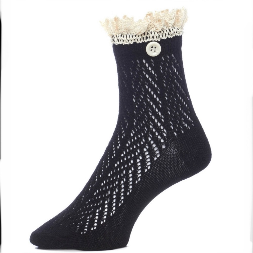 Ladies Vintage Style Cable Knit Crew Socks 3 pairs